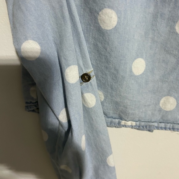 CHAMBRAY Xsmall POLKA DOT CROPPED SHIRT - Picture 12 of 13